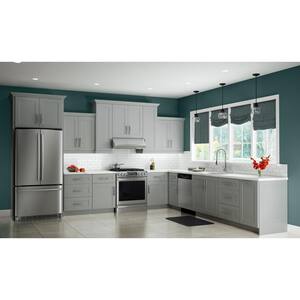 Veiled Gray Shaker Assembled Plywood Easy Reach Corner Base Kitchen Cabinet 36 in. x 34.5 in. x 21 in.