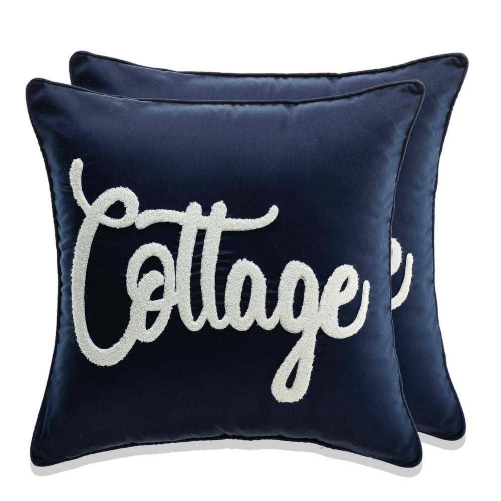 Artisan Pillows 18-inch Sea Reef in Blue or Turquoise Throw Pillow (Set of  2) - Bed Bath & Beyond - 13682645