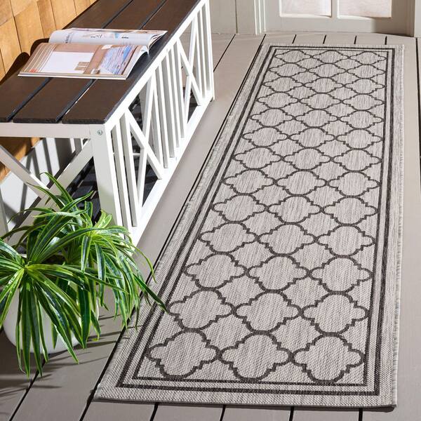 Courtyard 2 x 8 Light Gray/Black Quatrefoil Runner Rug