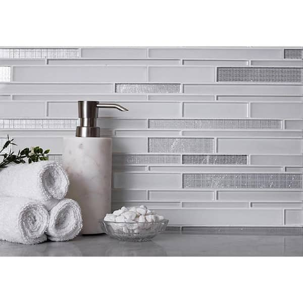 Apollo Tile Silver White 11.8 in. x 12.2 in. Linear Polished and Matte Finished Glass Mosaic Tile (5.00 Sq. ft./Case)