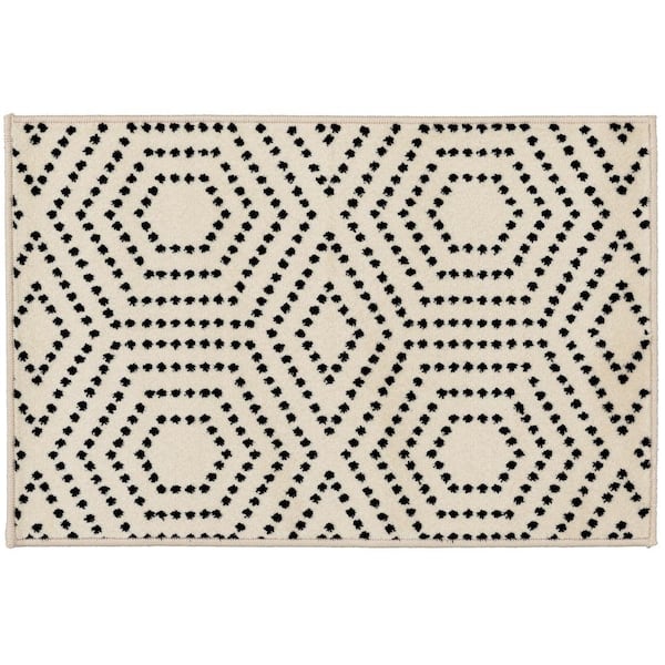 LOOMAKNOTI Tecopa Valeria Black/White 3 ft. 3 in. x 5 ft. 3 in. Geometric Polypropylene Indoor/Outdoor Area Rug