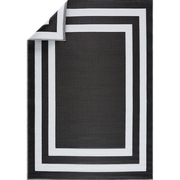 Paris Black White 5 ft. x 7 ft. Reversible Recycled Plastic Indoor/Outdoor Area Rug-Floor Mat