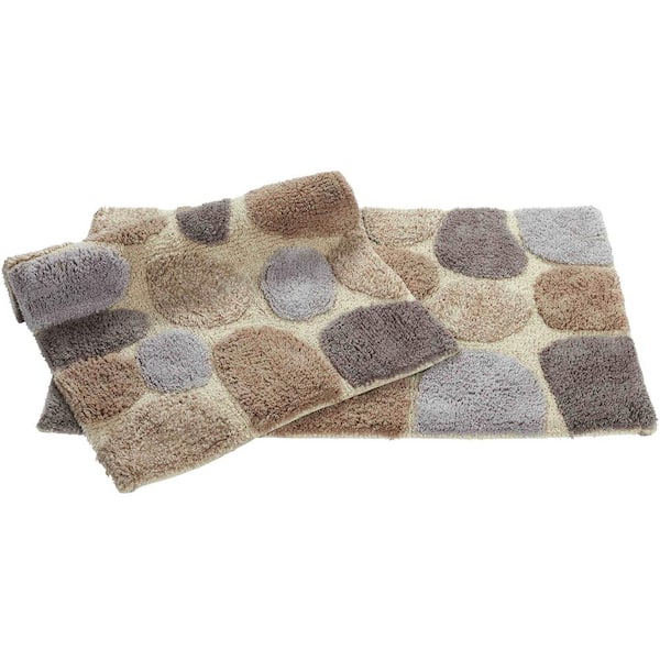 https://images.thdstatic.com/productImages/0549e719-9c7b-425c-8b33-c4ba6bb0a402/svn/amethyst-chesapeake-merchandising-bathroom-rugs-bath-mats-26637-4f_600.jpg