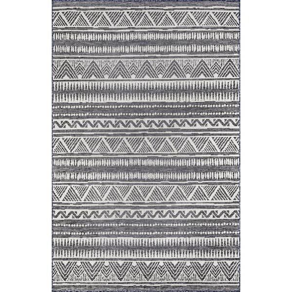 nuLOOM Maia Southwestern Striped Gray 7 ft. x 9 ft. Indoor/Outdoor Patio Area Rug