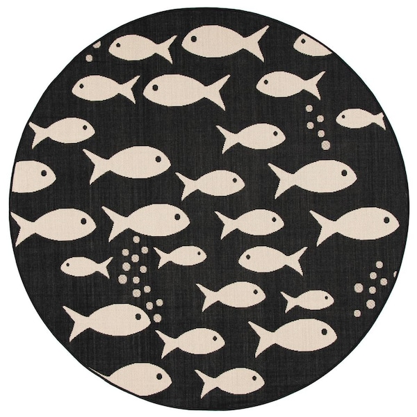 SAFAVIEH Courtyard Black/Beige 5 ft. x 5 ft. Novelty Fish Indoor/Outdoor Patio  Round Area Rug