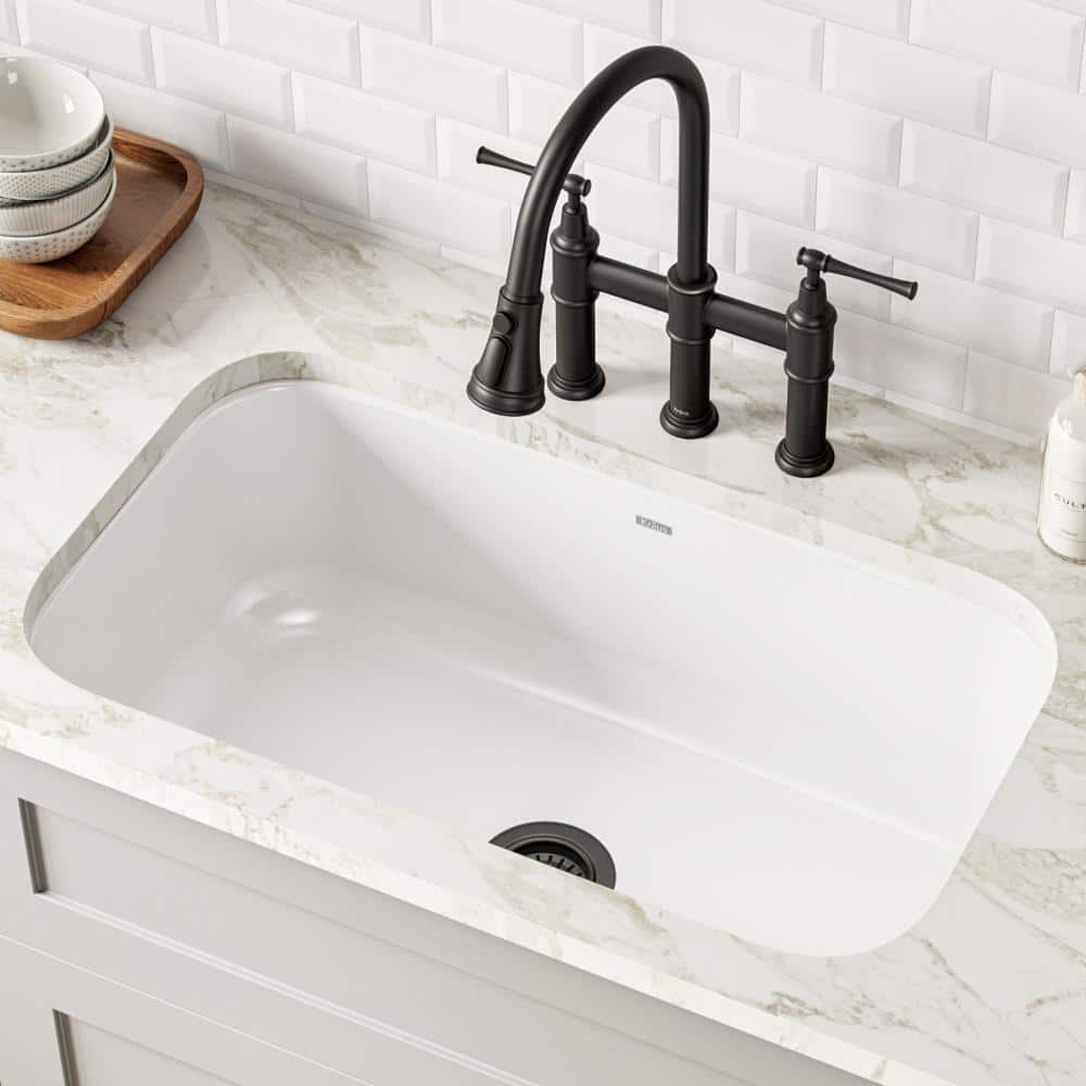 White 31 1/2-inch Undermount Stainless Steel Single Bowl Kitchen Sink