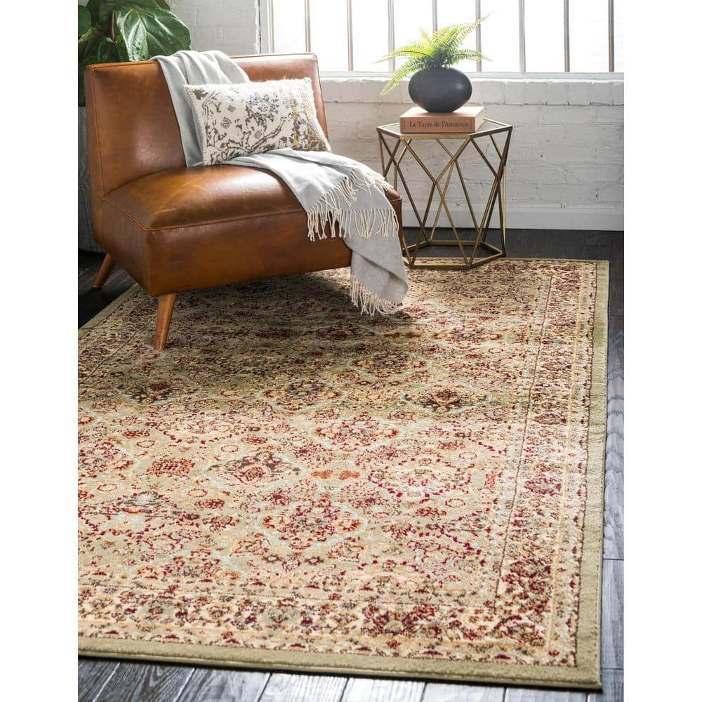 Light Green Synthetic Floral Motif Area Rug, 5' x 8'