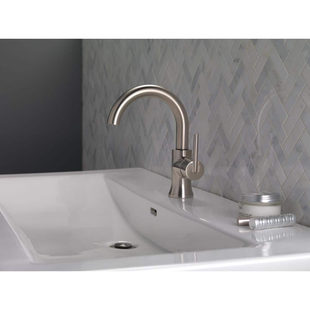 Stainless Steel Single Handle Modern Bathroom Faucet