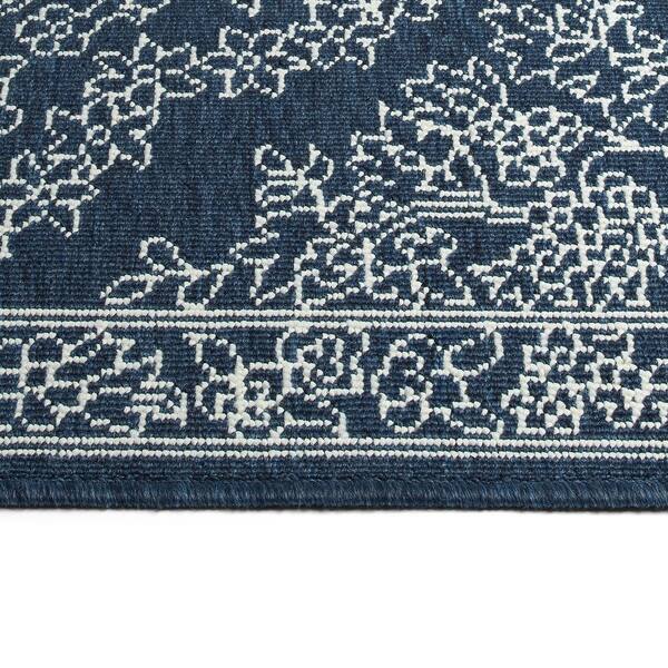 Sunice Collection Navy 2'5" x 3'9" Rectangle Residential Indoor-Outdoor Throw Rug