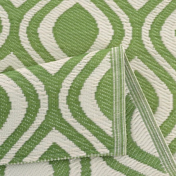 Venice Green Creme 6 ft. x 9 ft. Reversible Recycled Plastic Indoor/Outdoor Area Rug-Floor Mat