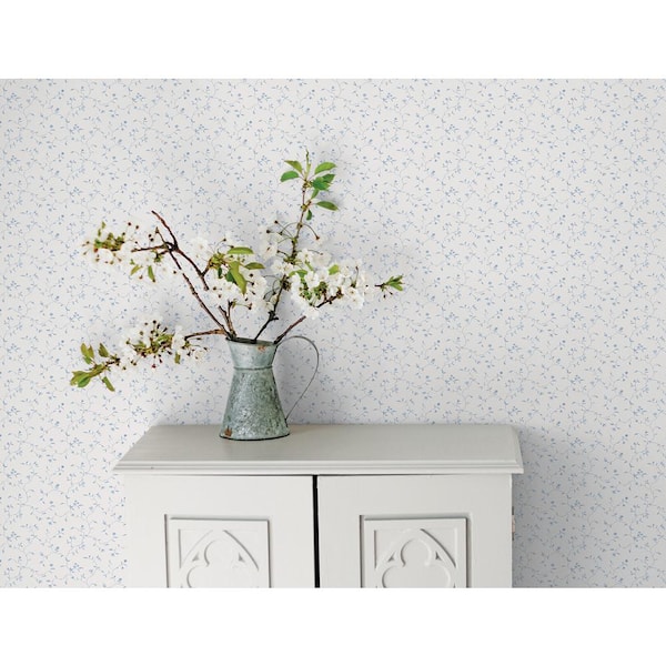 Miniatures 2-Blue/White Mini Floral Vine Design Matte Finish Non-Pasted Vinyl Non-Woven Wallpaper Sample