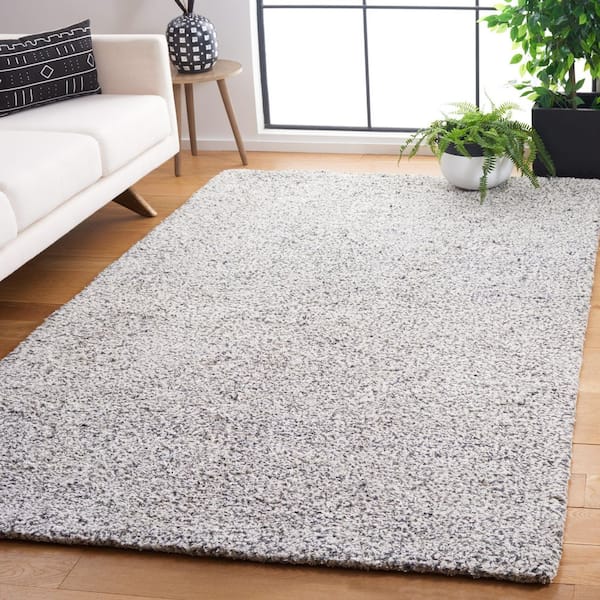 Berber 8 ft. x 10 ft. Ivory/Dark Gray Abstract Speckled Area Rug