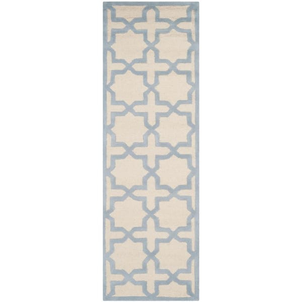SAFAVIEH Cambridge Ivory/Light Blue 3 ft. x 8 ft. Geometric Multi-Point Diamond Runner Rug
