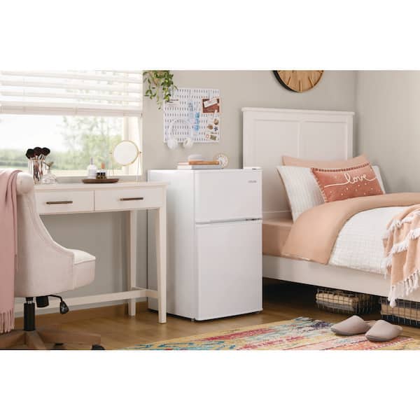 Vissani 3.2 cu. ft. Mini Refrigerator with 2 -Doors, Glass Shelves