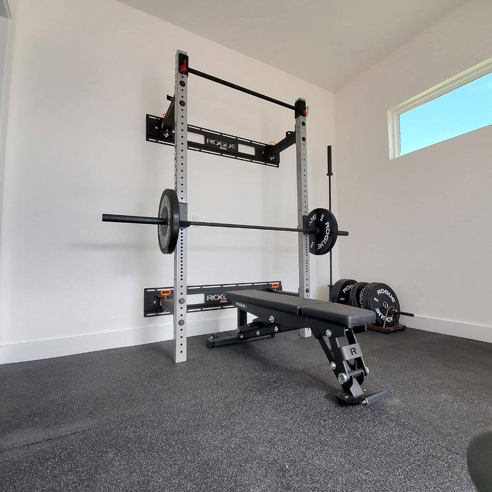 Black and Red Speckled Rubber Gym Flooring Mat