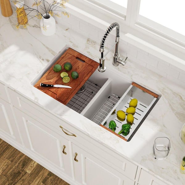 Logmey 33 in. White Undermount Workstation Sink Low Divide Double