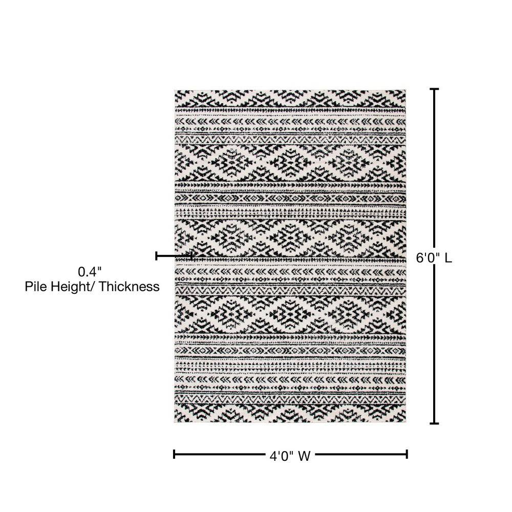 Ivory and Black Geometric 4' x 6' Hand-knotted Area Rug