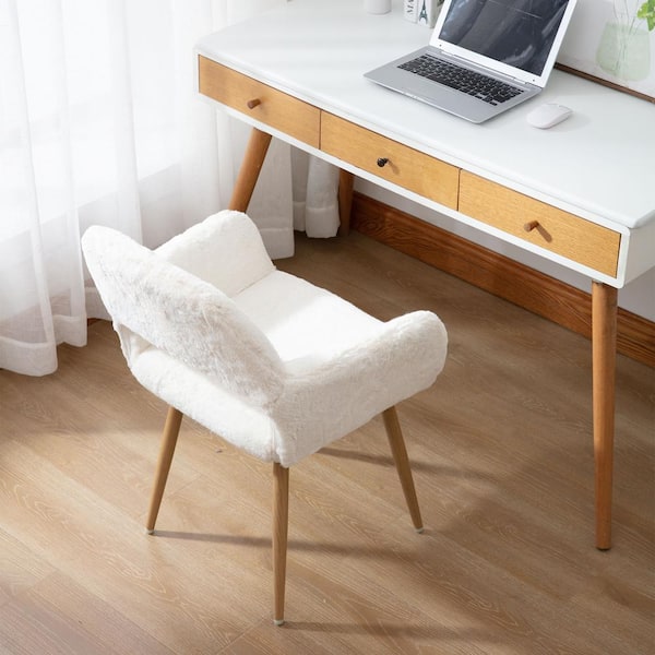 White desk chair discount with wooden legs