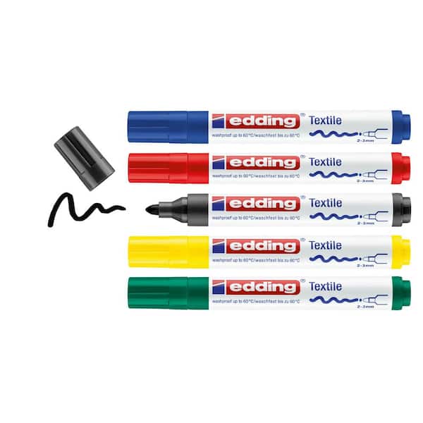CORRUGATED BOXES AND WOOD. Bold tip marker in black and blue. Wide, long  lasting fiber tip.