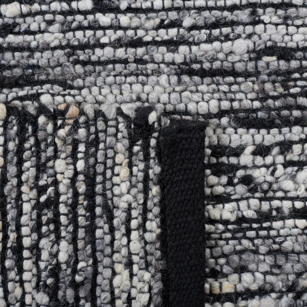 Natura Black and Gray Handwoven Wool Area Rug