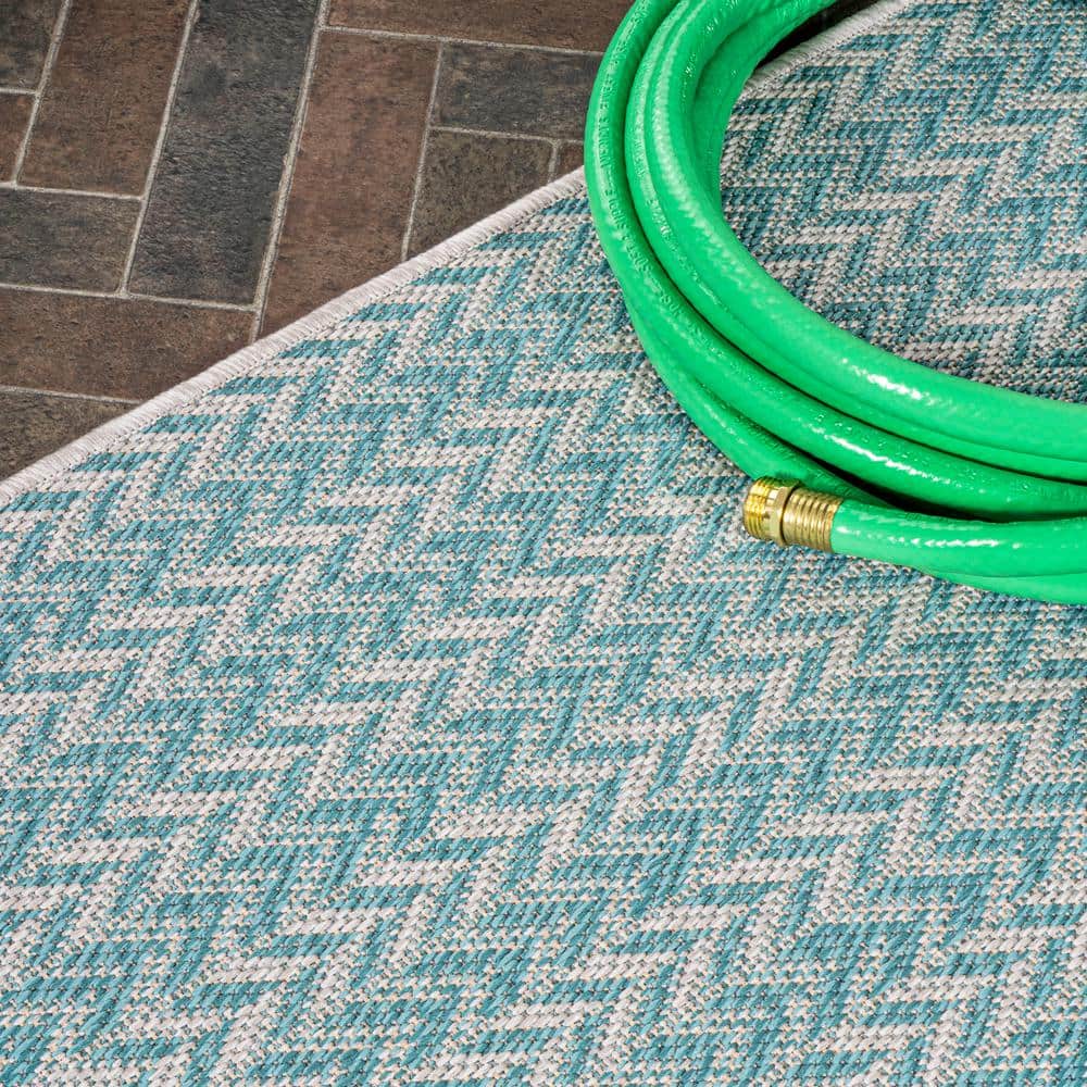 Aqua and Light Gray Chevron Indoor/Outdoor Rug