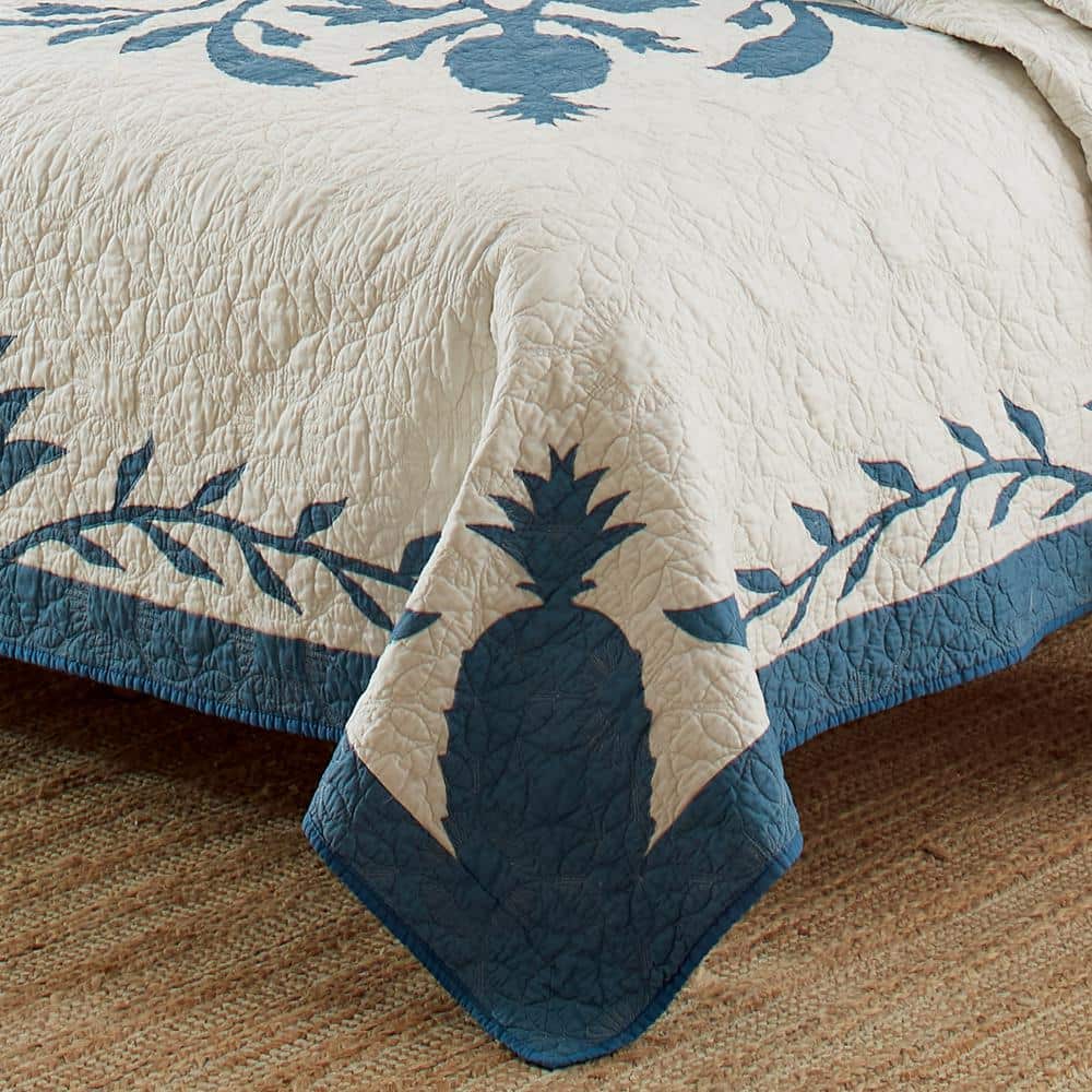 Aloha Pineapple King-Size Reversible Blue Cotton Quilt Set