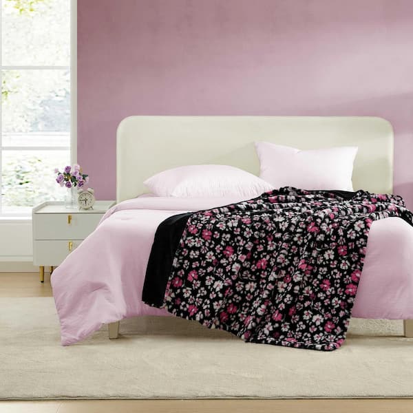 Leopard Rosettes 1-Piece Black/Bright Pink Faux Rabbit Fur 50 in. x 70 in. Throw Blanket