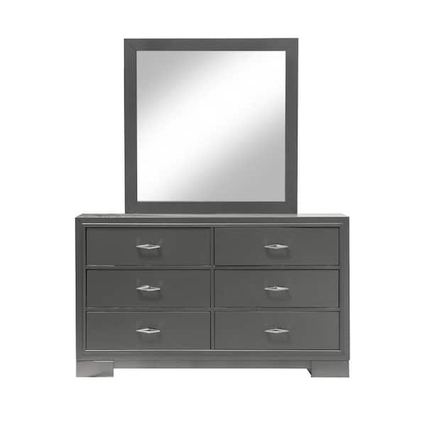 https://images.thdstatic.com/productImages/061d8e35-0b3a-4a15-a005-5af480273038/svn/metallic-gray-w-care-kit-queen-furniture-of-america-bedroom-sets-idf7416gyqndm-k-66_600.jpg