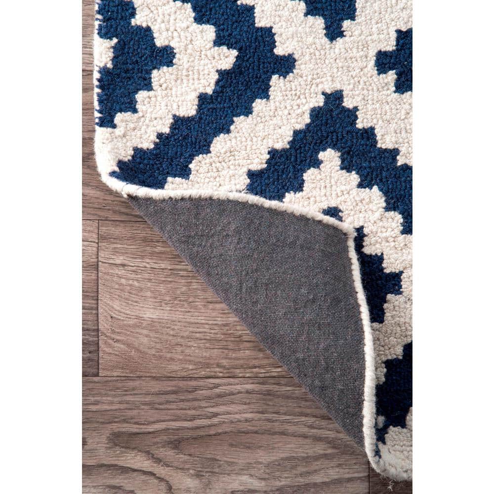 Navy and White Geometric Wool Tufted Area Rug, 5x8