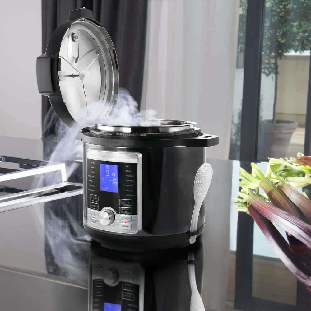MegaChef 6 Qt Grey Stainless Steel Digital Pressure Cooker