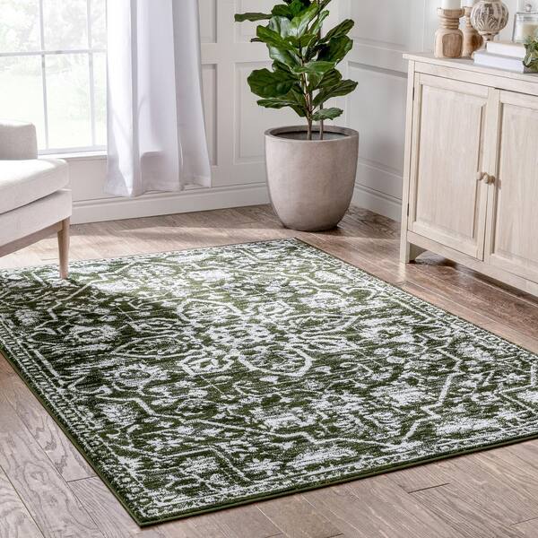Well Woven Dazzle DISA Vintage Medallion Green Soft 5'3 x 7'3 Area Rug 