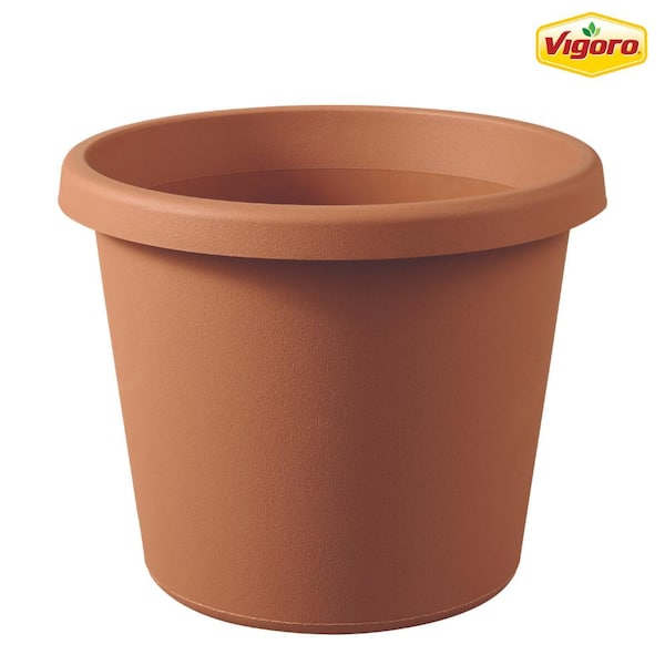 Vigoro 6 in. Antonella Small Clay Plastic Planter (6 in. D x 4.8 in. H) with Drainage Hole
