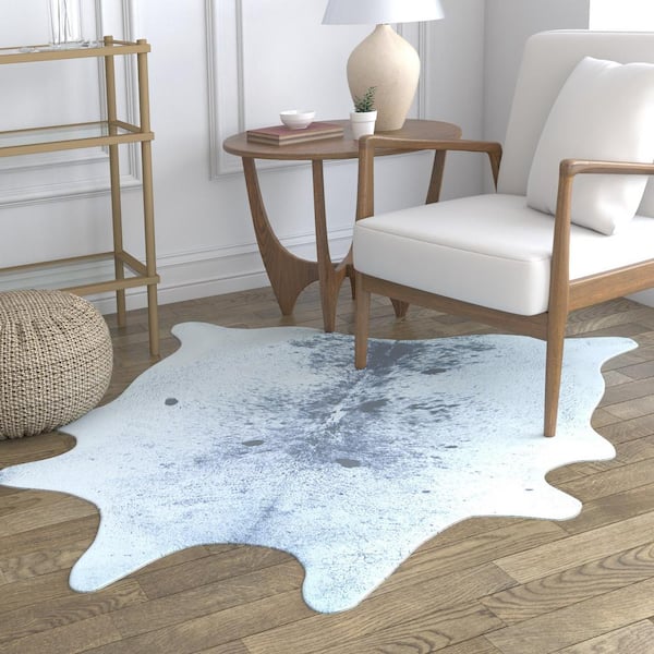 Prairie Hides Alesund Ivory-Black 4 ft. x 5 ft. Area Rug