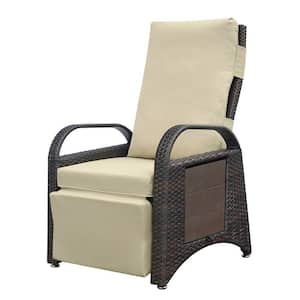 1-Piece Wicker Outdoor Adjustable Recliner with Beige Cushions, Built in Table for Poolside, Backyard