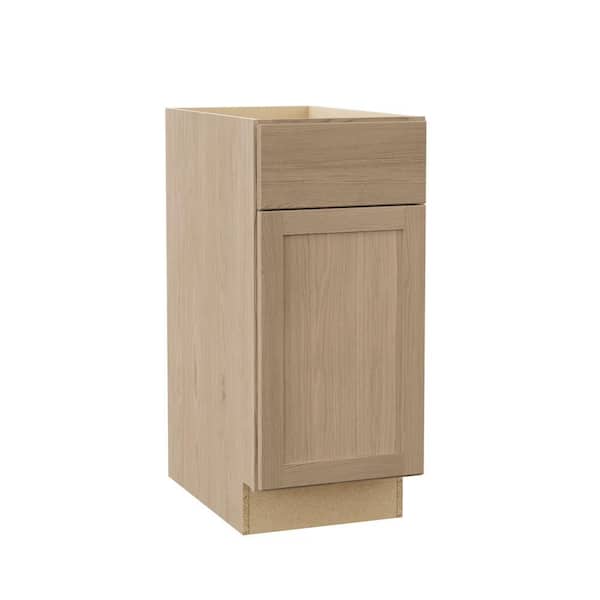 Hampton Bay Sinclair 15 in. W x 24 in. D x 34.5 in. H Assembled Base Cabinet in Shaker Light Oak