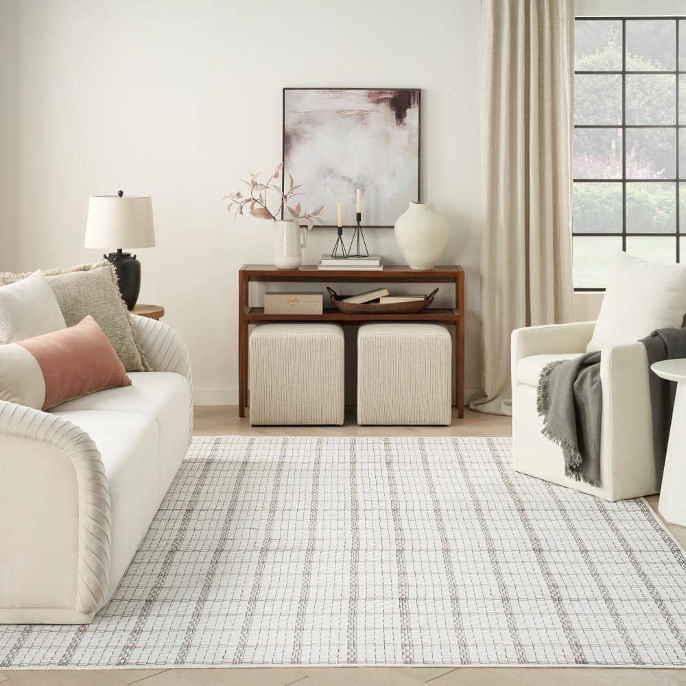 Ivory and Gray Geometric Cotton Synthetic Washable Rug 4' x 6'