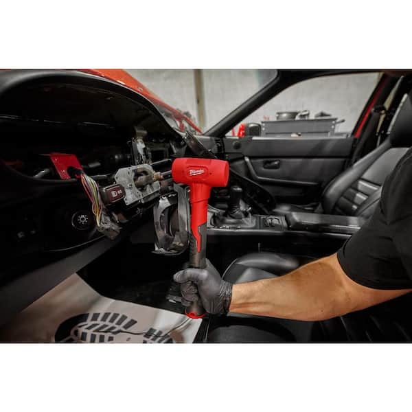 Milwaukee - 28 oz. Dead Blow Hammer