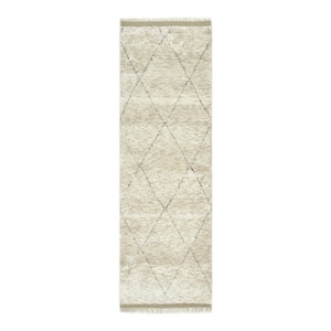 Shaggy Moroccan Bohemian Shaggy Moroccan Linen 2' 6 ft. x 10 ft. Hand-Knotted Runner Rug