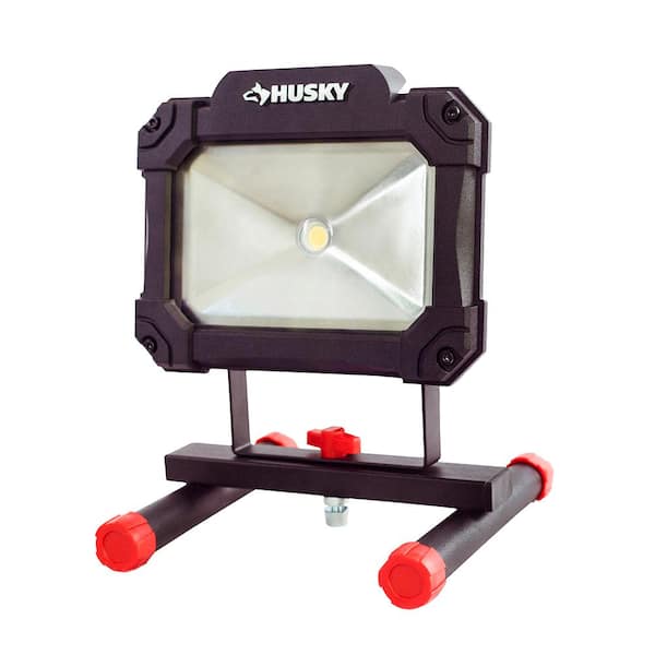 Husky 1500-Lumen Portable LED Work Light