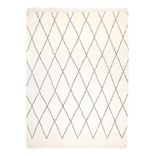 Shaggy Moroccan Ivory 5 ft. x 8 ft. Moroccan Indoor Area Rug