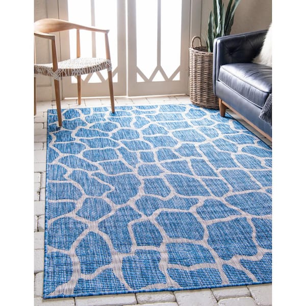 Outdoor Giraffe Azure Blue 7 ft. x 10 ft. Area Rug