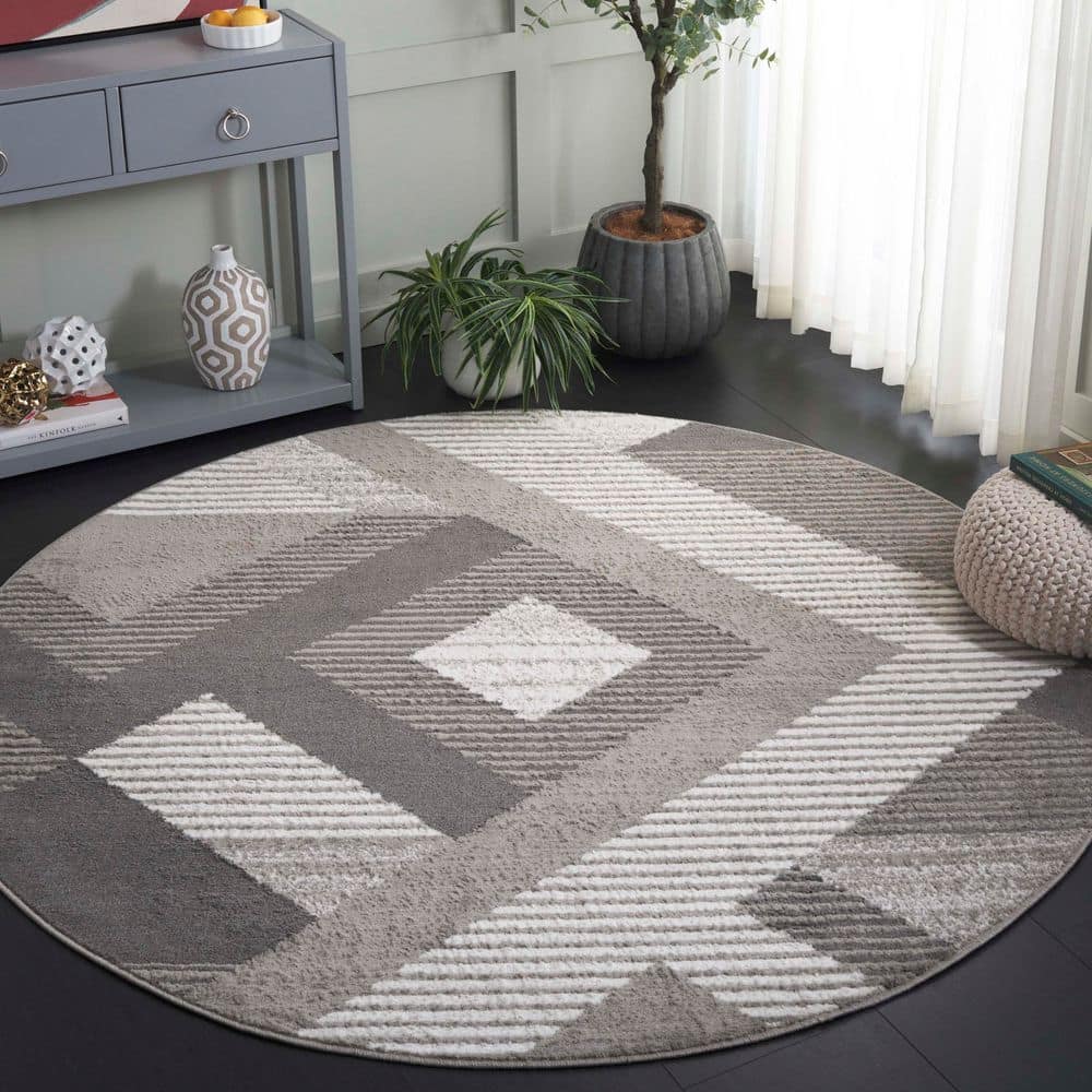 Pyramid 7 ft. x 7 ft. Gray/Ivory Geometric Diamond Striped Round Area Rug price history on PriceWatchPro