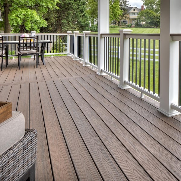 Trex Transcend 1 in. x 6 in. x 16 ft. Spiced Rum Grooved Edge Brown Composite Deck Board