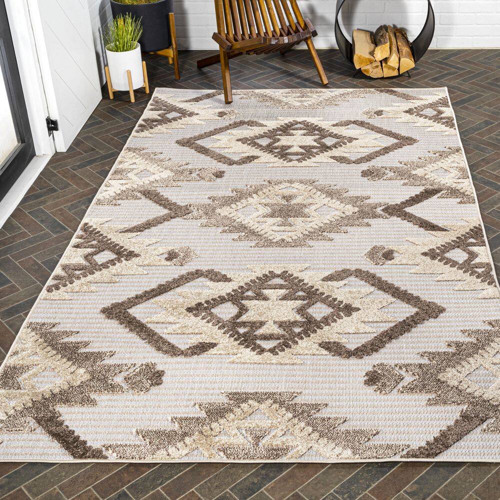 Ivory and Brown Geometric Synthetic 4' x 6' Indoor/Outdoor Rug