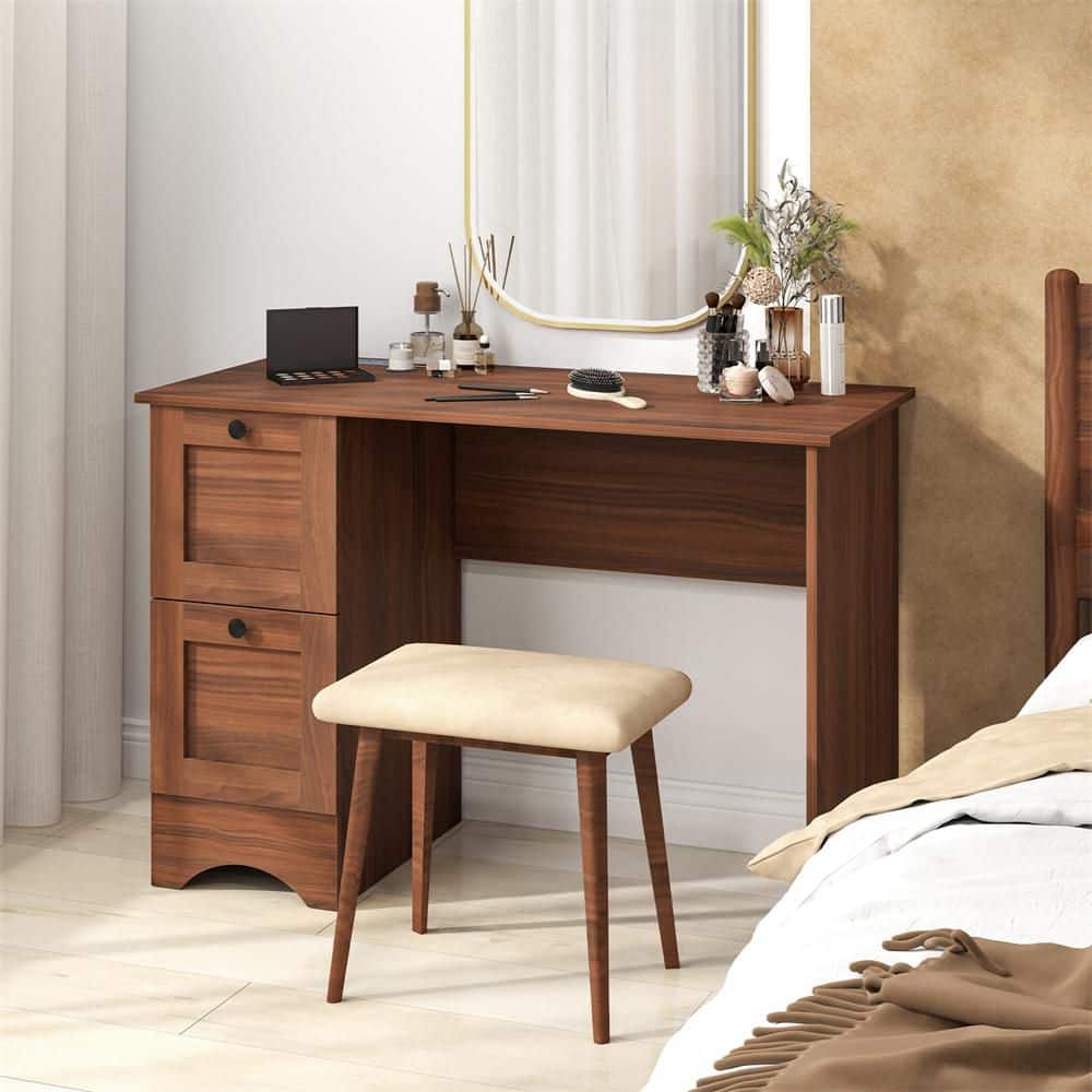 Charming Brown Engineered Wood Computer Desk with 3 Drawers