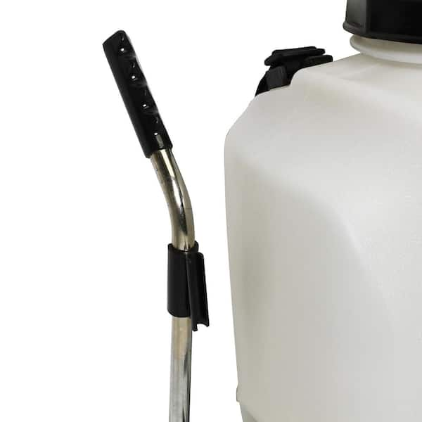  Chapin International 63985 Black & Decker Backpack Sprayer, 4  gal, Translucent White : Patio, Lawn & Garden