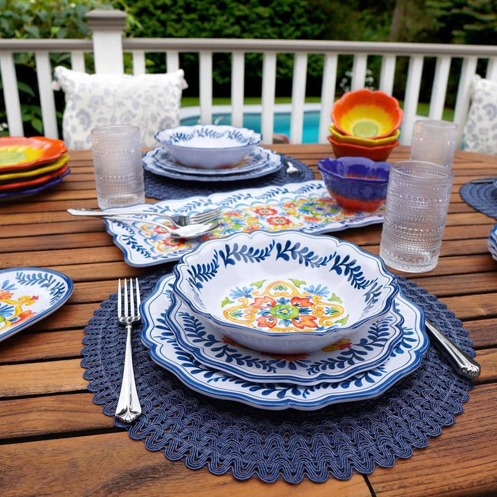 Flores Vibrant Floral Melamine Dinnerware Set, Service for 4