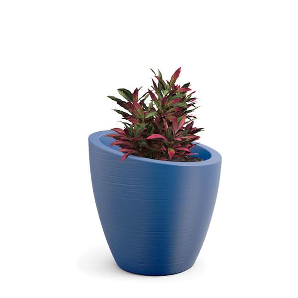 Mayne Modesto 20 in. Round Neptune Blue Polyethylene Planter