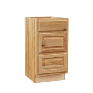 Hampton 18 in. W x 21 in. D x 34.5 in. H Assembled Bath 3-Drawer Base Kitchen Cabinet in Natural Hickory
