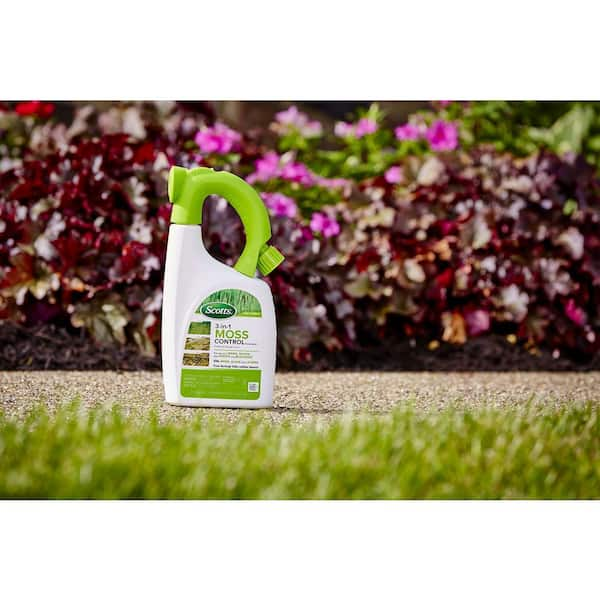 Image of Ironite Moss & Mildew Control product photo